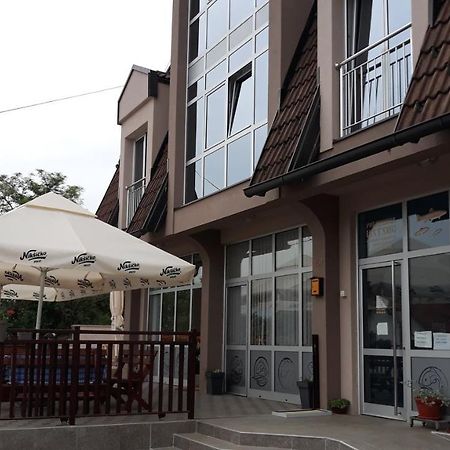 Prenociste I Restoran Ihthis Bajina Basta Εξωτερικό φωτογραφία